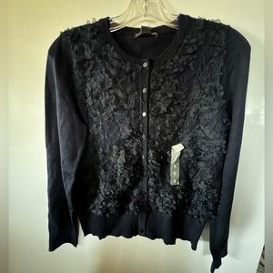 New Covington small adult sweater